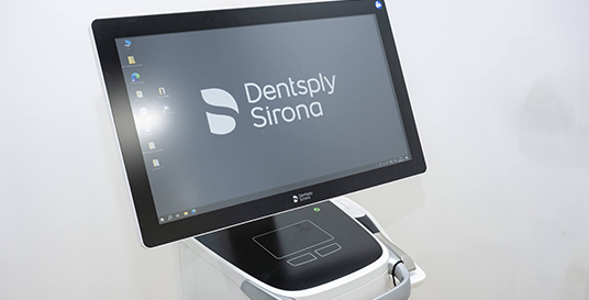 口腔内スキャナー dentsply(デンツプライ)